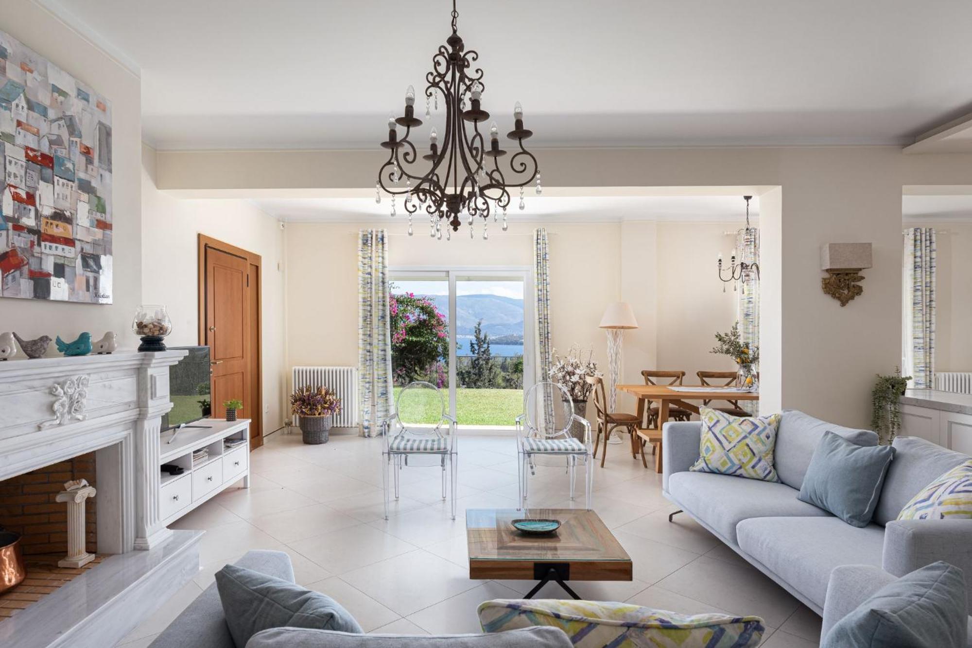 Villa Fantasia 이스트미아 외부 사진