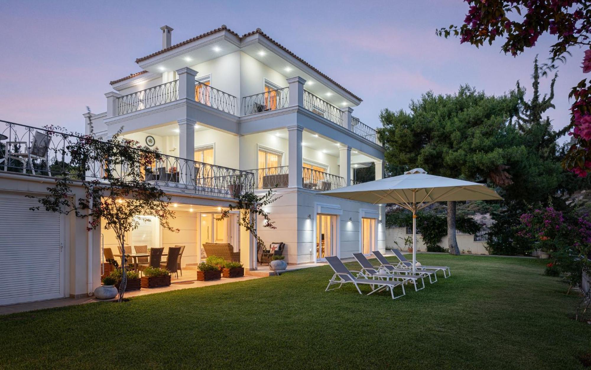 Villa Fantasia 이스트미아 외부 사진